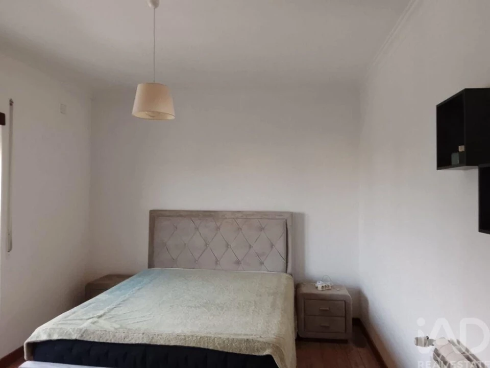 Moradia T3 para Venda em São Pedro de Tomar Foto 16