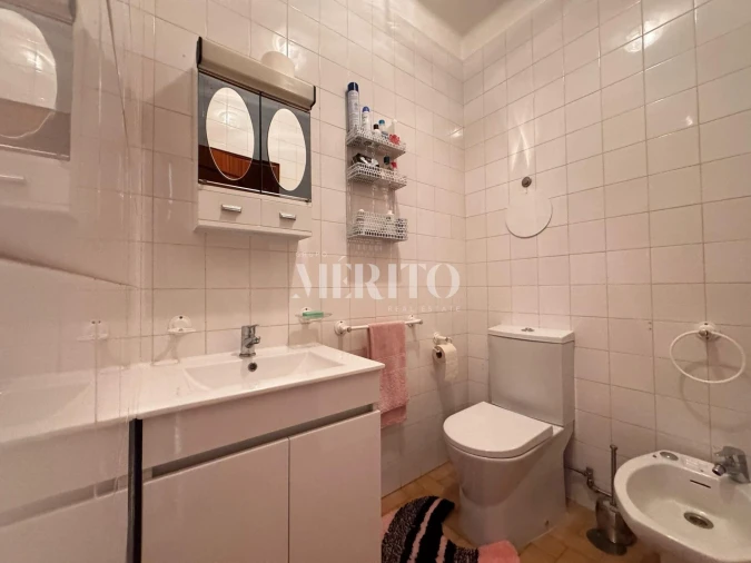 Moradia T3 para Venda em Azurem Foto 6