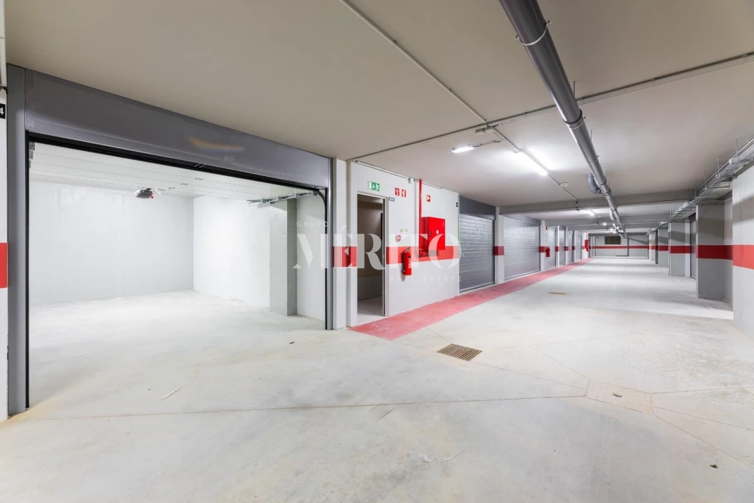 Apartamento T1 para Venda em Arcozelo Foto 19