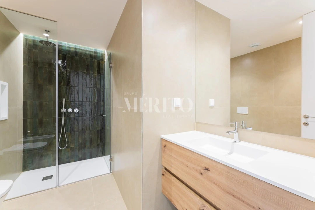 Apartamento T1 para Venda em Arcozelo Foto 11