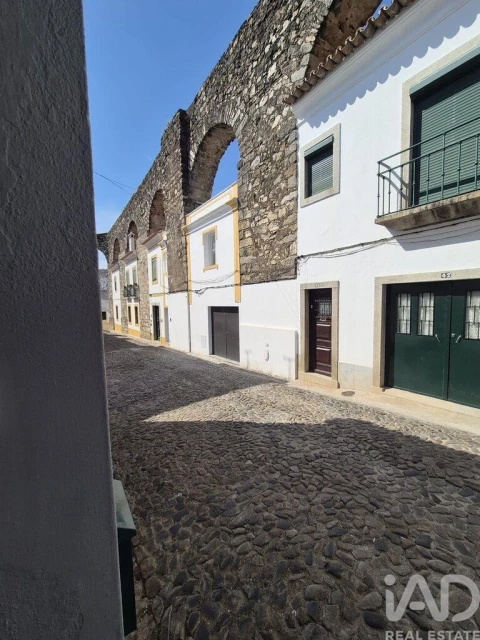 Apartamento T2 para Venda em Évora (São Mamede, Sé, São Pedro e Santo Antão)