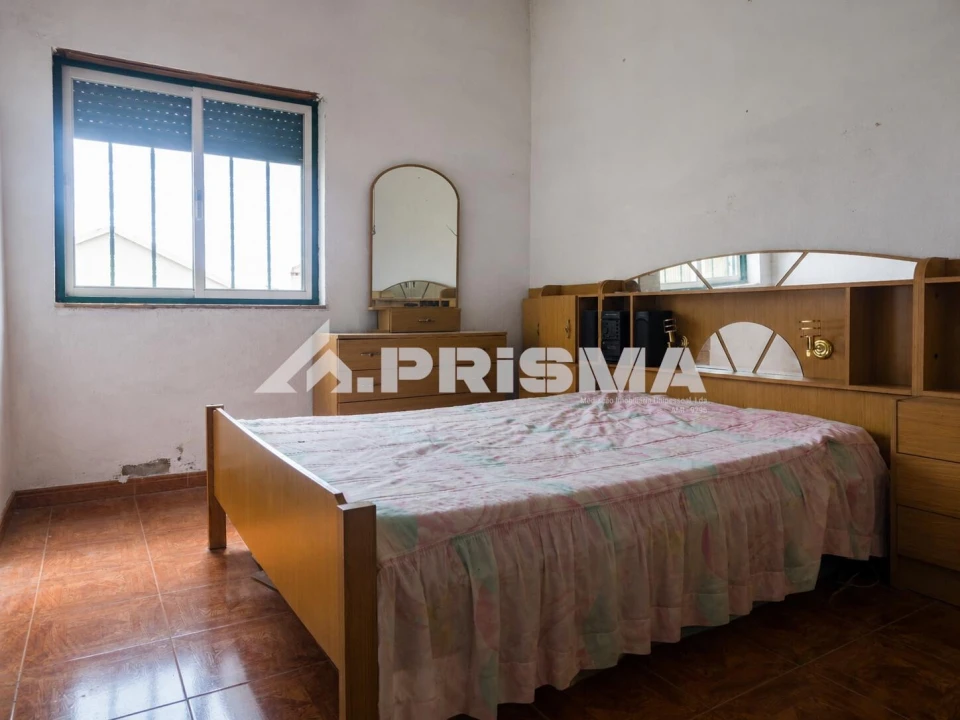 Moradia T4 para Venda em Perais Foto 13