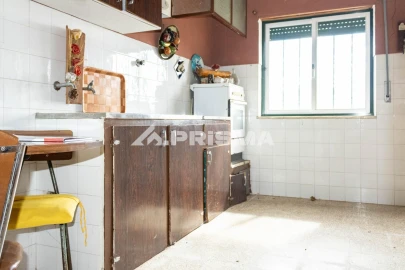 Moradia T4 para Venda em Perais