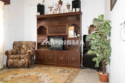 Moradia T4 para Venda em Perais