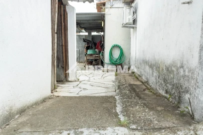 Moradia T4 para Venda em Perais