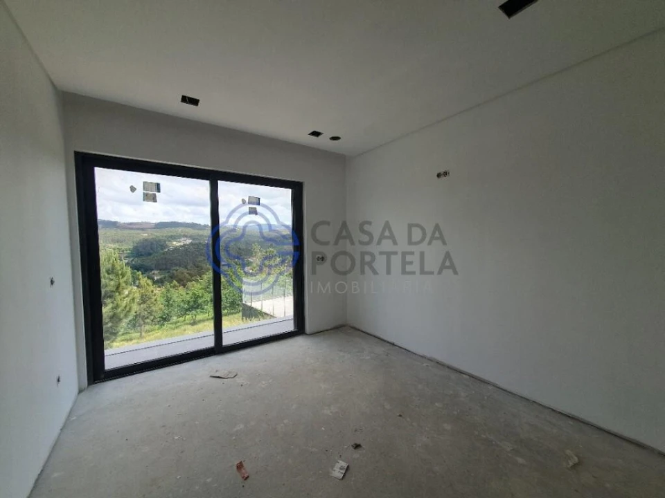 Moradia T3 para Venda em O. Azeméis, Riba-Ul, Ul, Macinhata Seixa, Madail Foto 21