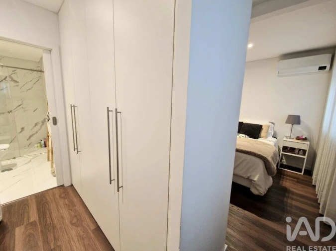 Apartamento T3 para Venda em Almada, Cova da Piedade, Pragal e Cacilhas Foto 15