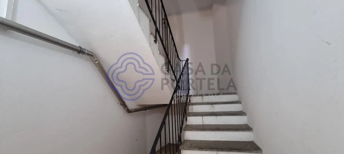 Apartamento T4 para Venda em Cascais e Estoril Foto 24