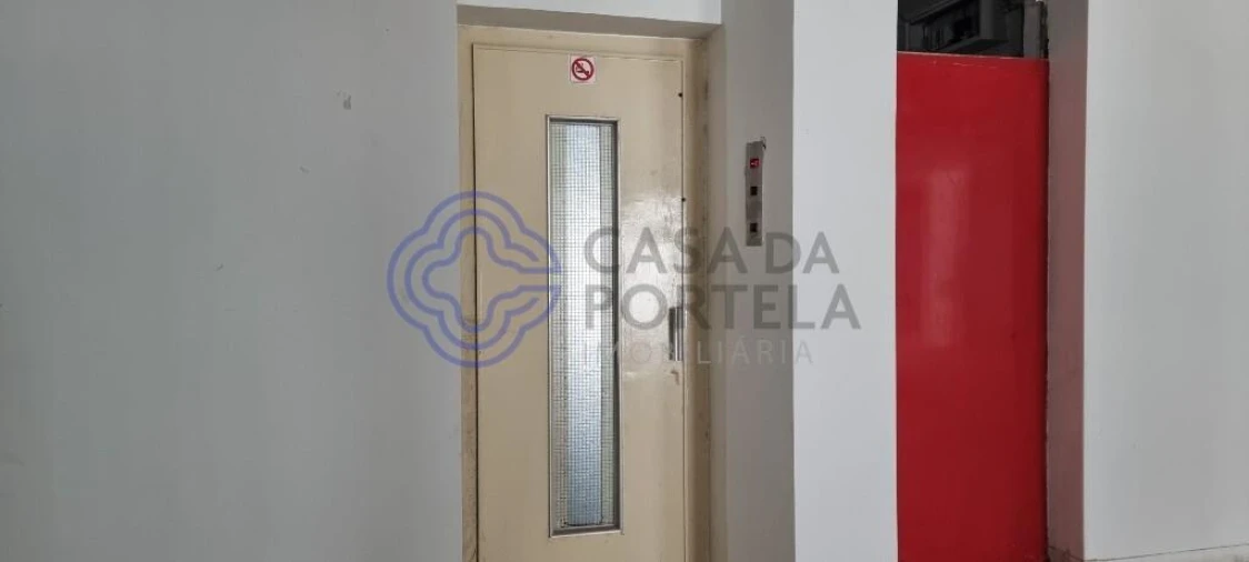 Apartamento T4 para Venda em Cascais e Estoril Foto 6