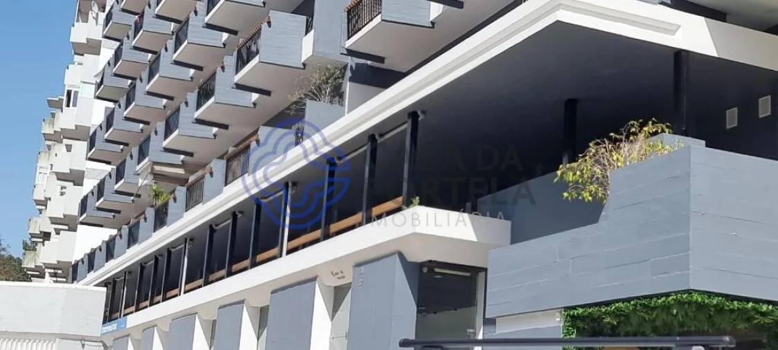 Apartamento T4 para Venda em Cascais e Estoril Foto 2
