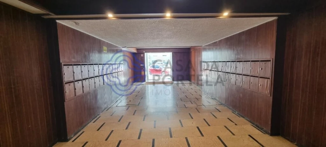 Apartamento T4 para Venda em Cascais e Estoril Foto 2