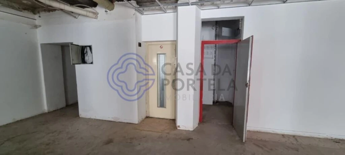 Apartamento T4 para Venda em Cascais e Estoril Foto 24