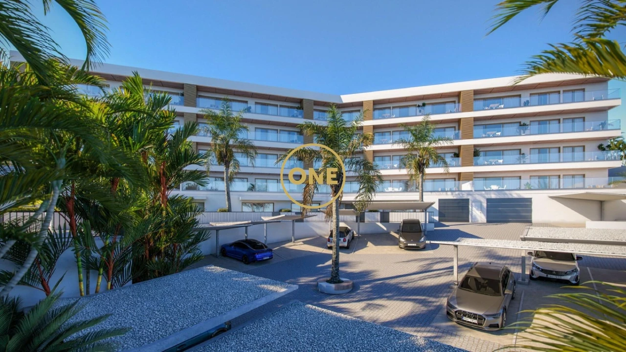 Apartamento T3 para Venda em Arco da Calheta Foto 28