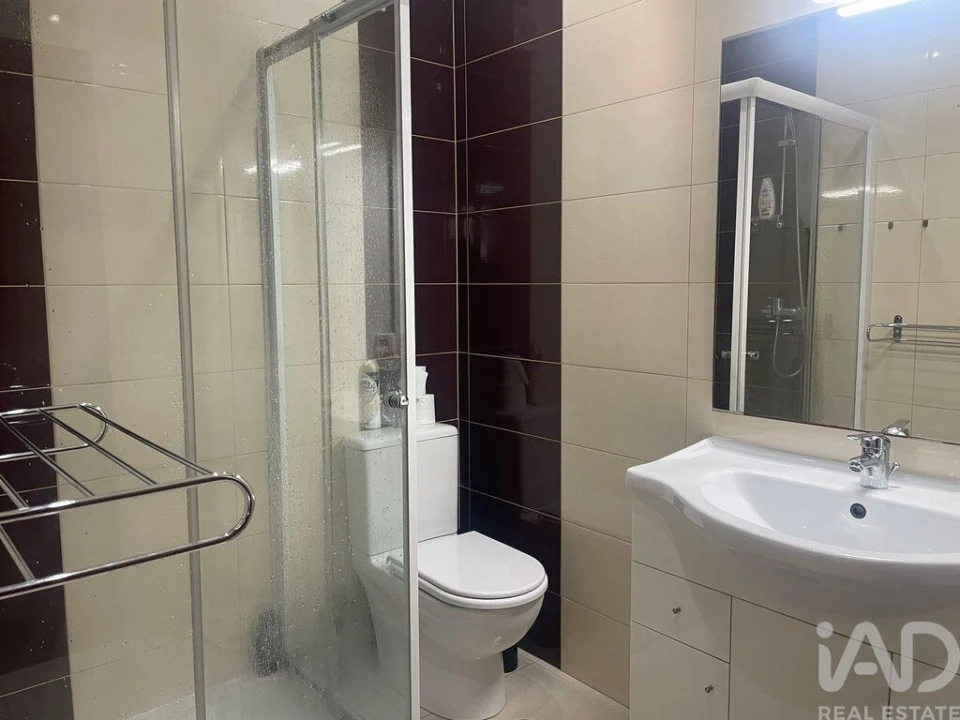 Apartamento T1 para Venda em Portimão Foto 7
