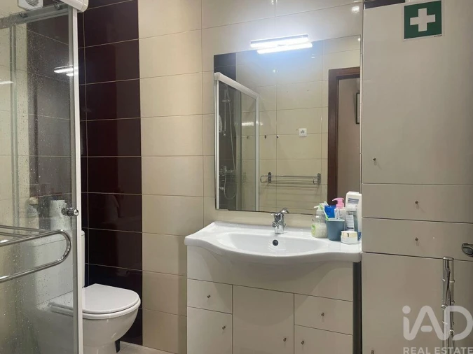 Apartamento T1 para Venda em Portimão Foto 6