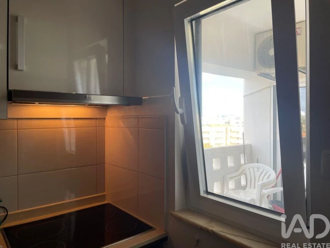 Apartamento T1 para Venda em Portimão Foto 11