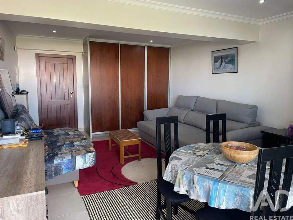 Apartamento T1 para Venda em Portimão Foto 1
