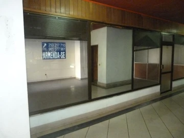 Loja para Arrendamento em Braga (Maximinos, Sé e Cividade)