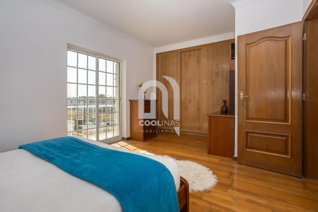 Moradia T4 para Venda em Quinta do Conde Foto 18