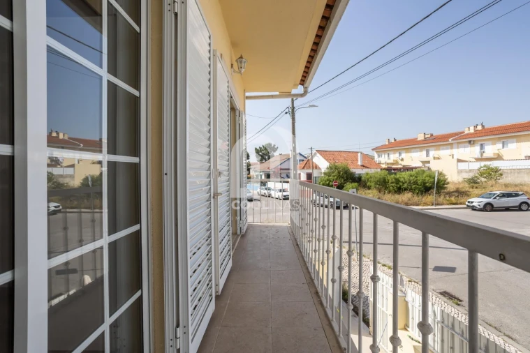 Moradia T4 para Venda em Quinta do Conde Foto 27
