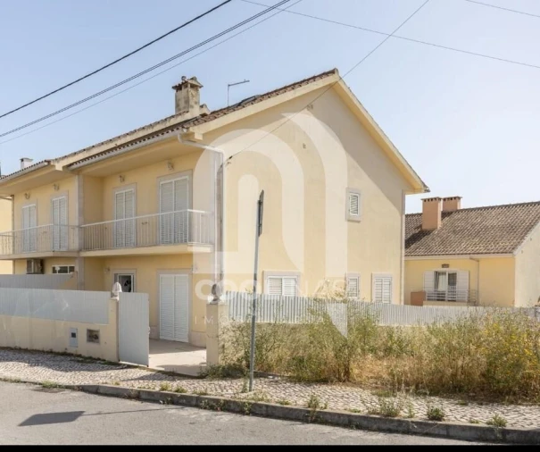 Moradia T4 para Venda em Quinta do Conde Foto 46