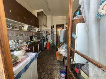 Apartamento T3 para Venda em Ramada e Caneças