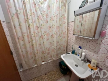 Apartamento T3 para Venda em Ramada e Caneças