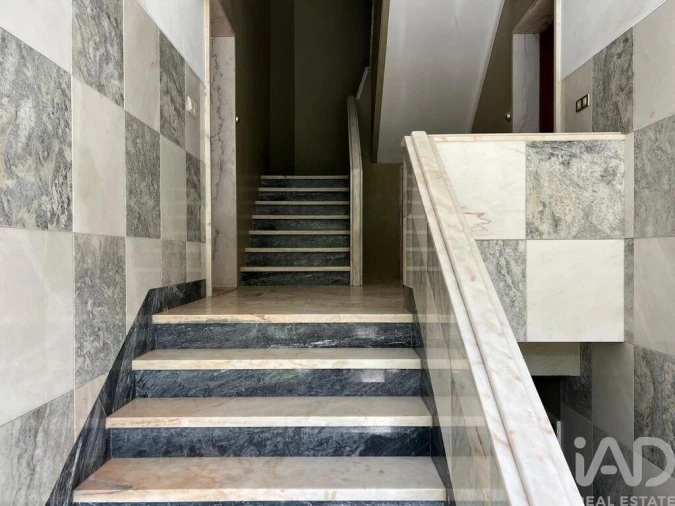 Apartamento T3 para Venda em Ramada e Caneças Foto 16