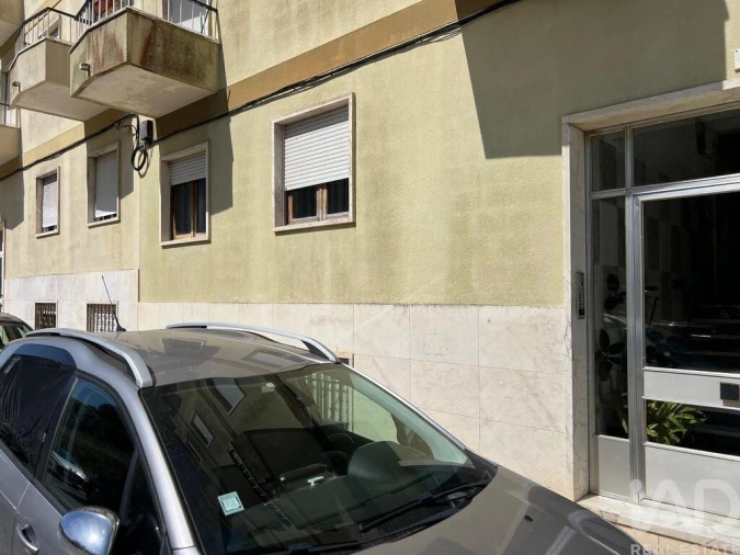 Apartamento T3 para Venda em Ramada e Caneças Foto 18