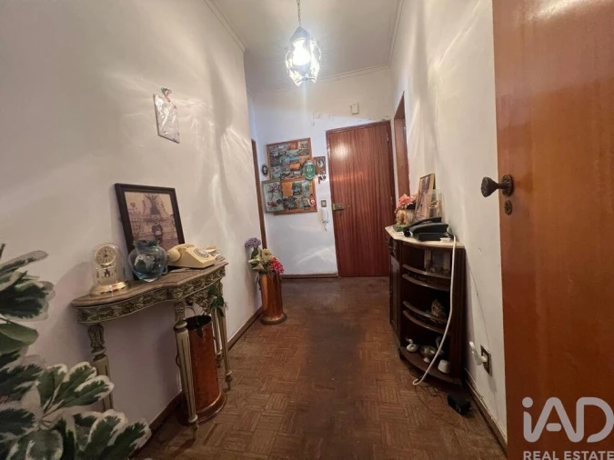 Apartamento T3 para Venda em Ramada e Caneças Foto 11