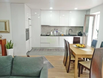 Apartamento T4 para Venda em Matosinhos e Leça da Palmeira