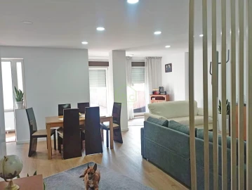 Apartamento T4 para Venda em Matosinhos e Leça da Palmeira