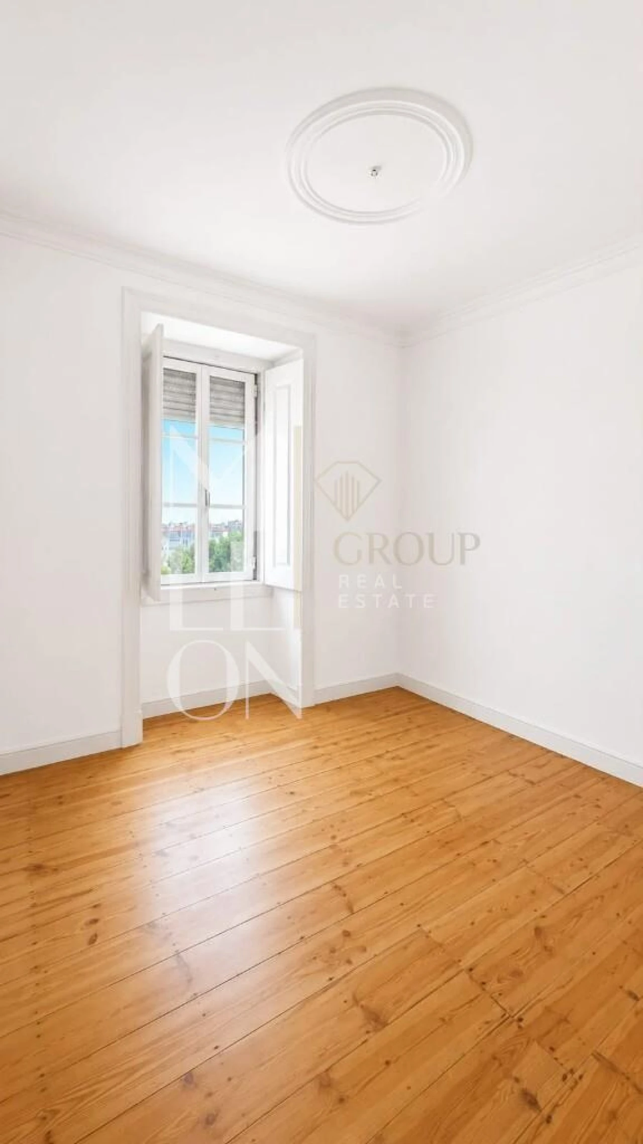 Apartamento T1 para Venda em São Vicente Foto 3