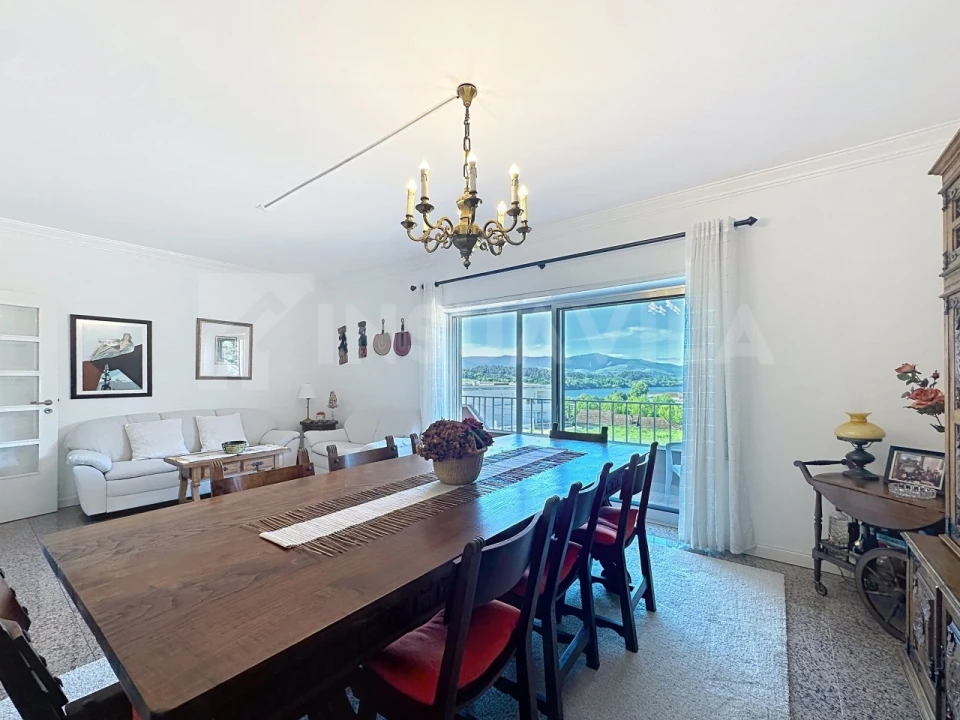 Apartamento T3 para Venda em Vila Nova de Cerveira e Lovelhe Foto 7