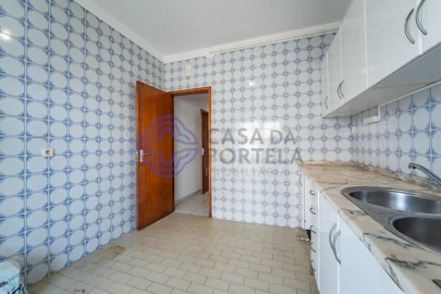 Apartamento T3 para Venda em Póvoa de Varzim, Beiriz e Argivai