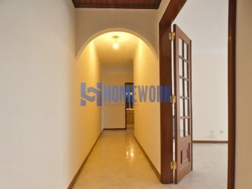 Apartamento T2 para Venda em Algueirão-Mem Martins