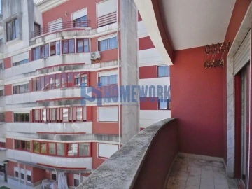 Apartamento T2 para Venda em Algueirão-Mem Martins