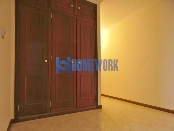 Apartamento T2 para Venda em Algueirão-Mem Martins Foto 21