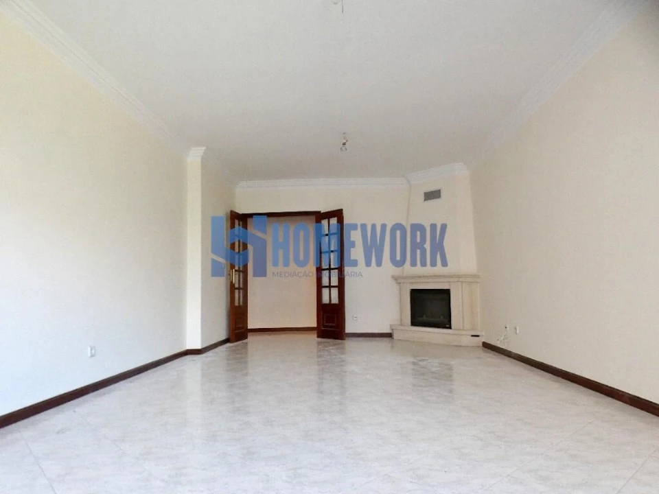 Apartamento T2 para Venda em Algueirão-Mem Martins Foto 9