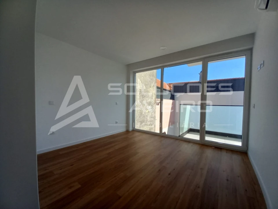 Apartamento T2 para Venda em Glória e Vera Cruz Foto 4