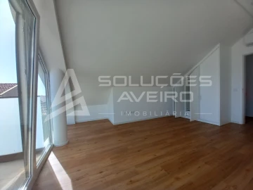Apartamento T2 para Venda em Glória e Vera Cruz
