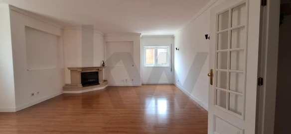 Apartamento T2 para Venda em Requeixo, Nossa Senhora de Fátima e Nariz