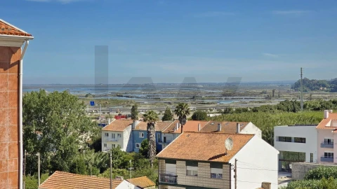 Apartamento T2 para Venda em Requeixo, Nossa Senhora de Fátima e Nariz