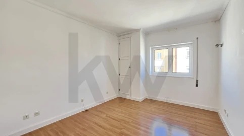 Apartamento T2 para Venda em Requeixo, Nossa Senhora de Fátima e Nariz