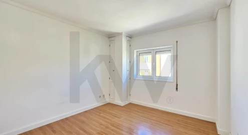 Apartamento T2 para Venda em Requeixo, Nossa Senhora de Fátima e Nariz