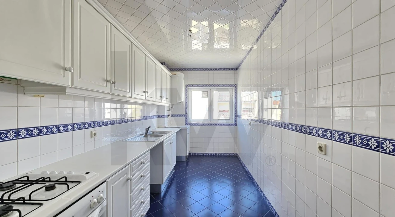 Apartamento T2 para Venda em Requeixo, Nossa Senhora de Fátima e Nariz Foto 8