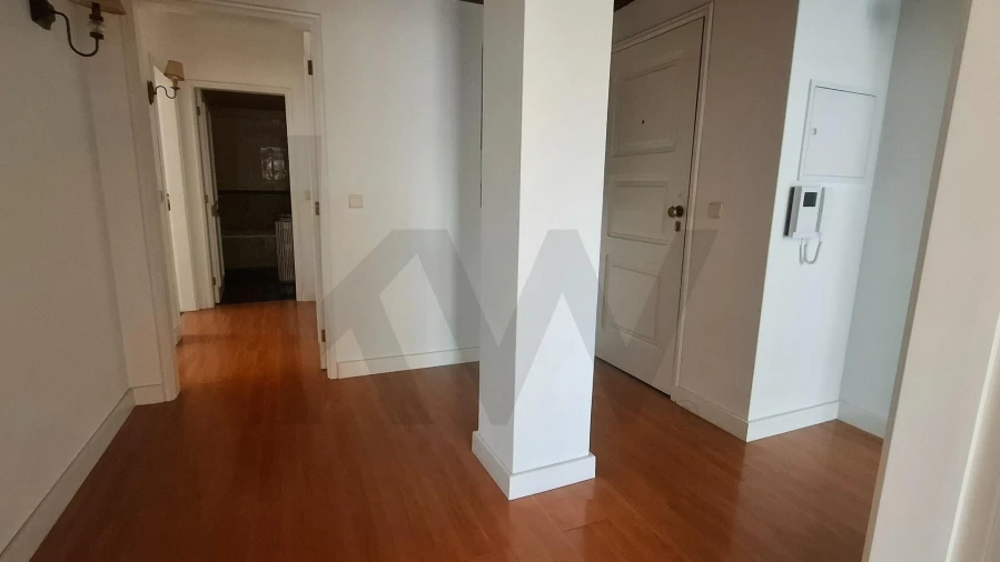 Apartamento T2 para Venda em Requeixo, Nossa Senhora de Fátima e Nariz Foto 4