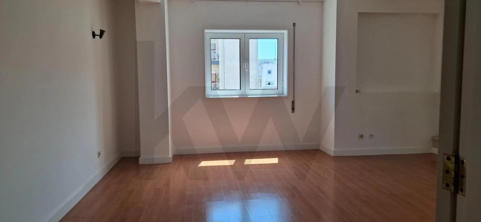 Apartamento T2 para Venda em Requeixo, Nossa Senhora de Fátima e Nariz Foto 10