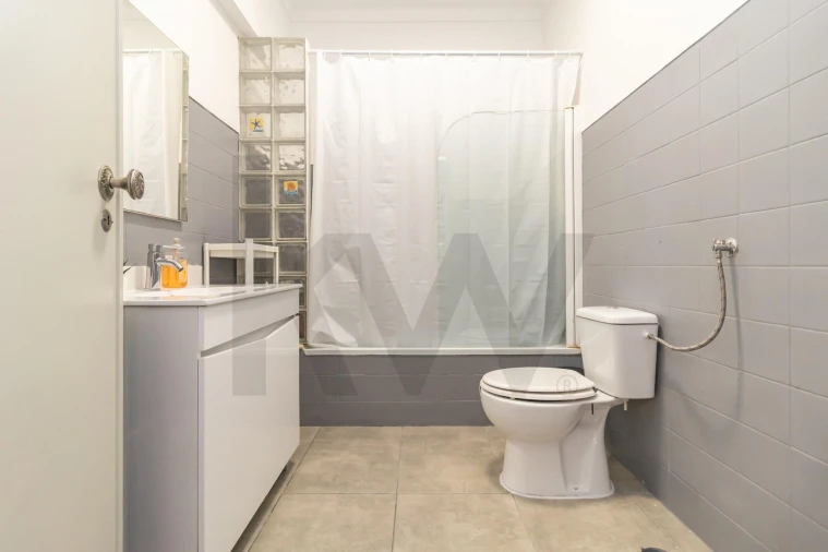 Apartamento T2 para Venda em Almada, Cova da Piedade, Pragal e Cacilhas Foto 23