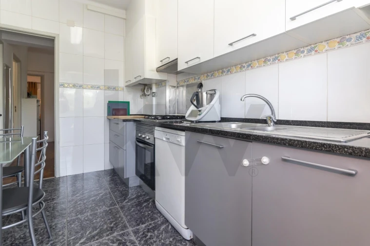 Apartamento T2 para Venda em Almada, Cova da Piedade, Pragal e Cacilhas Foto 12